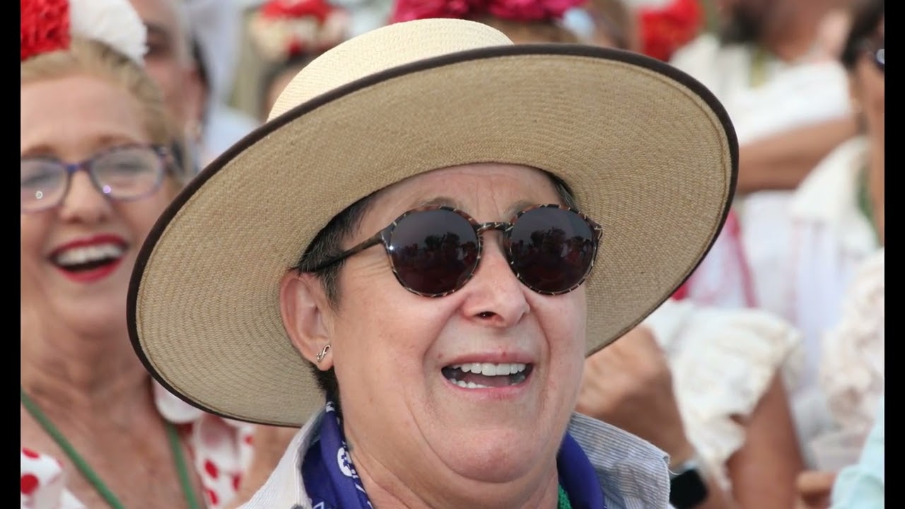 Momentos Rocieros Hdad De Almensilla acompañados por el coro rociero Compás de Espera