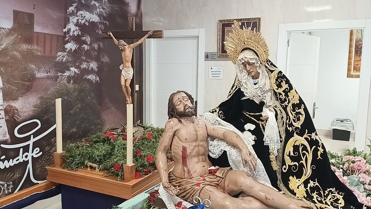 Cristo de las Letras y María Santísima de la Piedad | Colegio Divina Pastora | Martos | 2025.