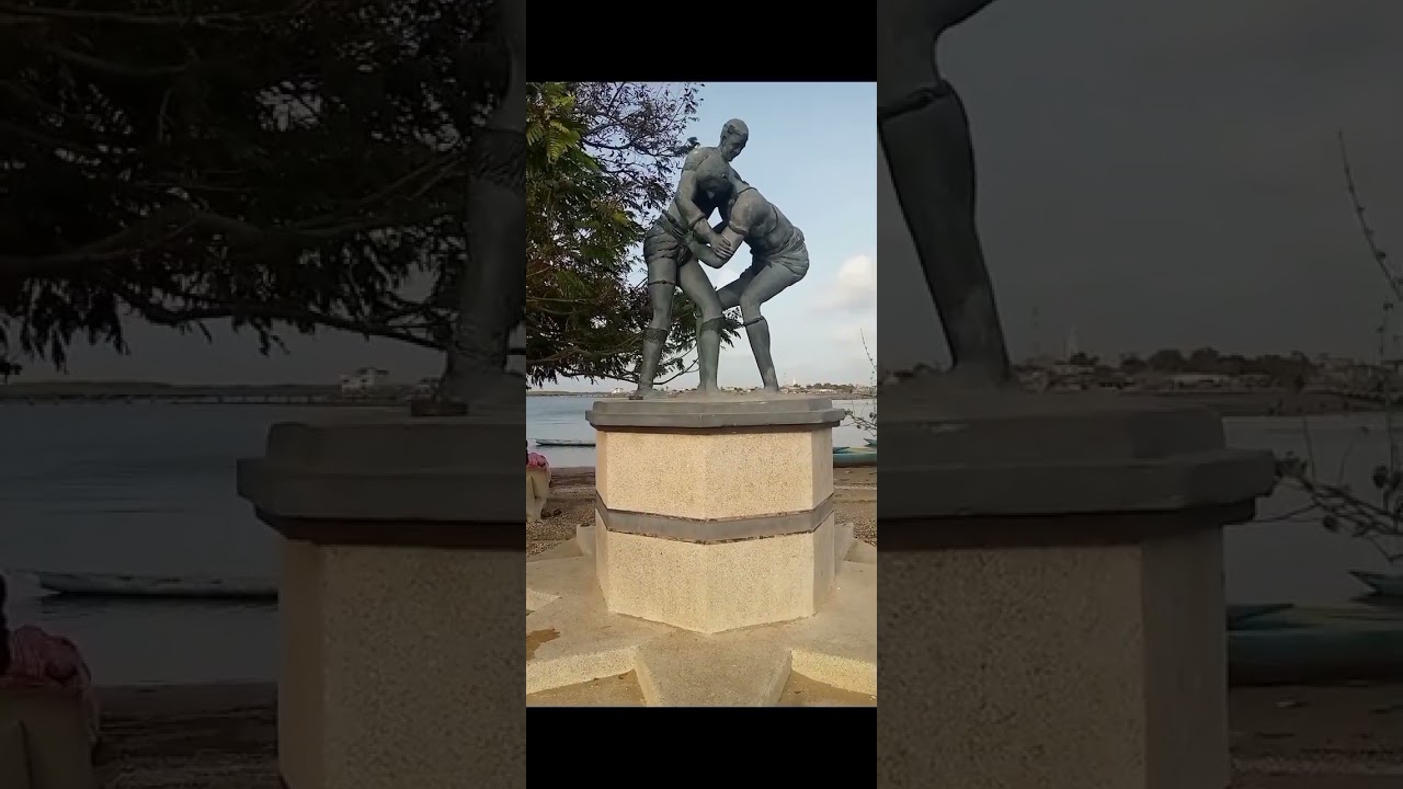 A LA DÉCOUVERTE DE JOAL-FADIOUTH