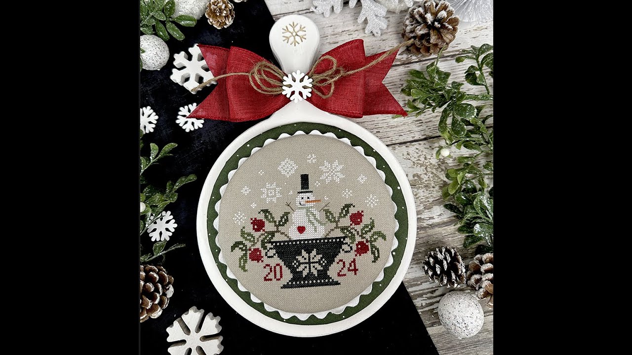 Snowman 2024 Tutorial  - Making a circle cross stitch finish