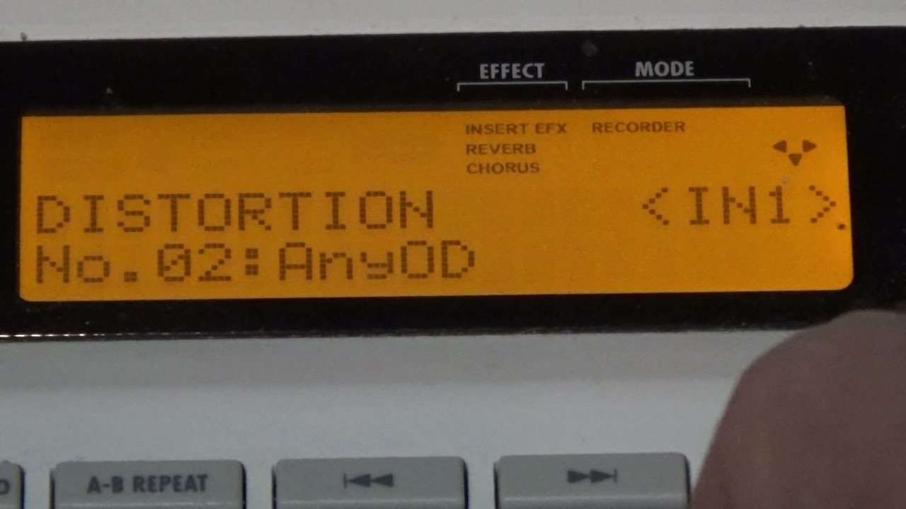 Zoom R16 built-in amp's through monitors demo