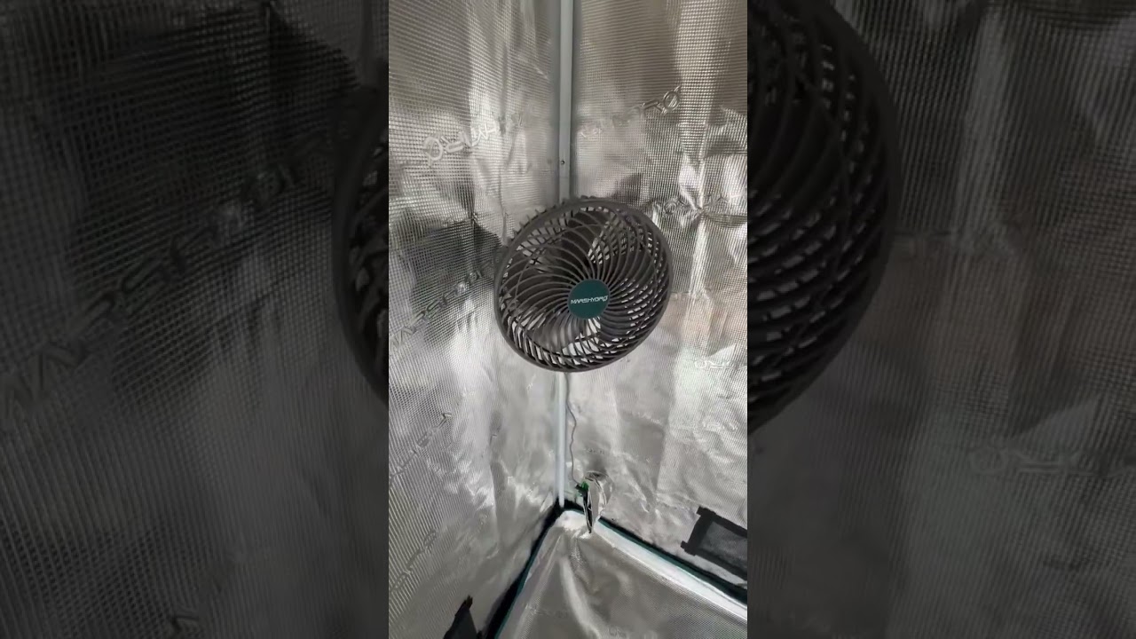 Check what's in the Mars Hydro 4x4 Grow Tent Kit