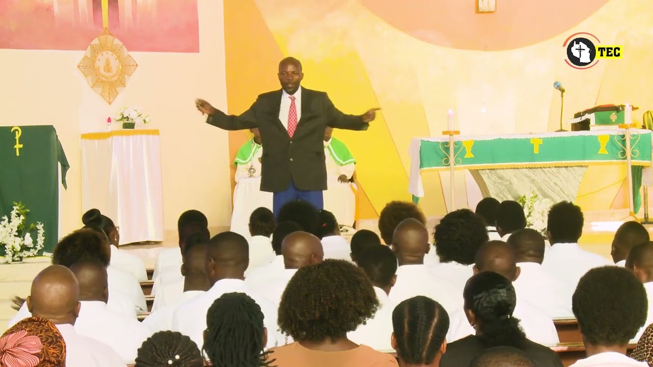 ZABURI 119:HERI WAENDAO KATIKA SHERIA YA BWANA IKIIMBWA NA KWAYA YA PAROKIA YA KILUVYA