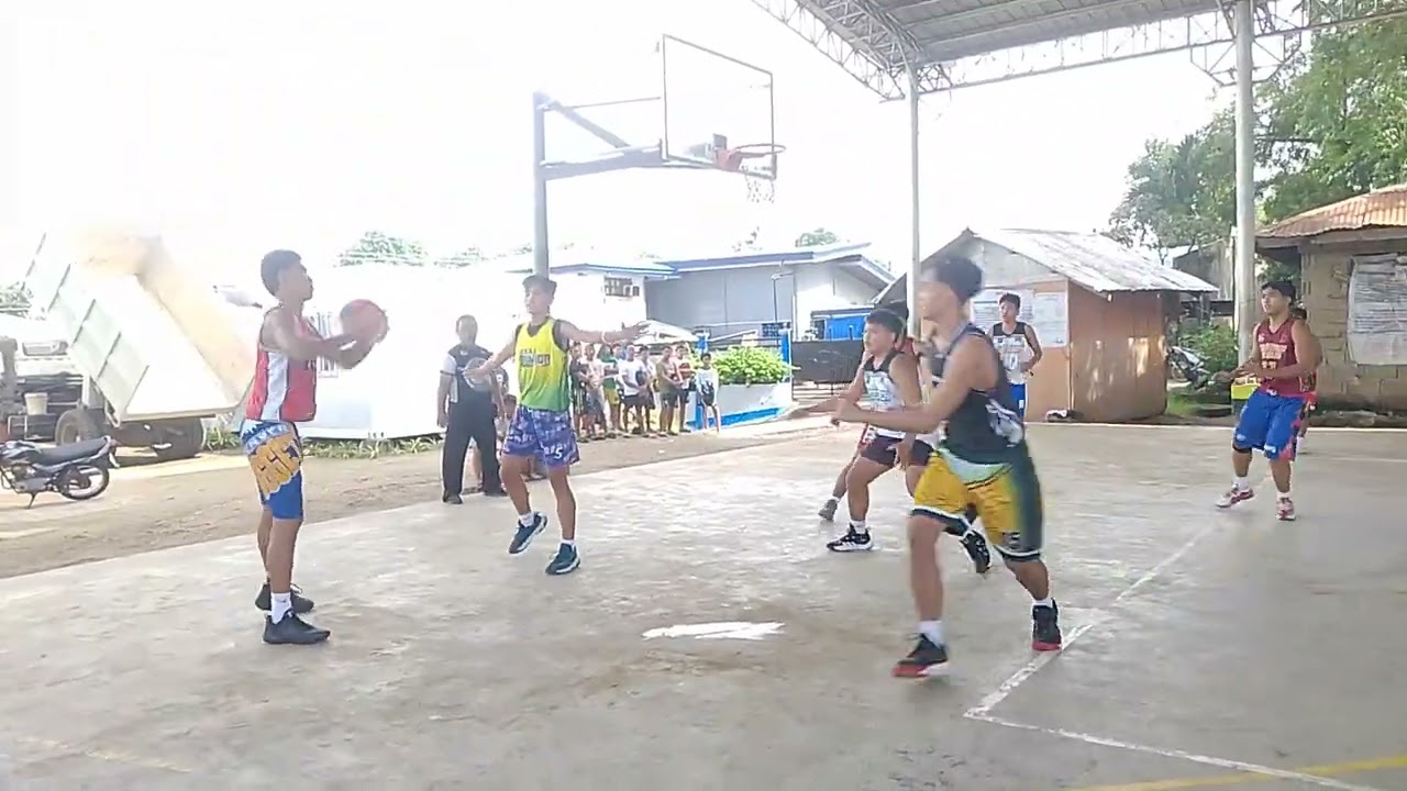 CEZAR BALLERS RUN N GUN vs QUIBONBON 1st quarter.. @ el salvador
