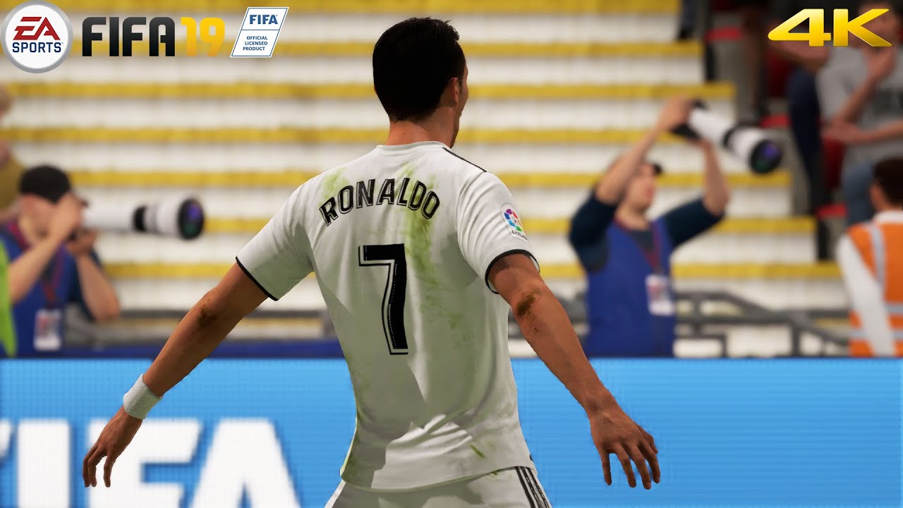 FIFA 19 in 2023!! | Real Madrid vs Barcelona ft. Ronaldo, Messi | [PC™]