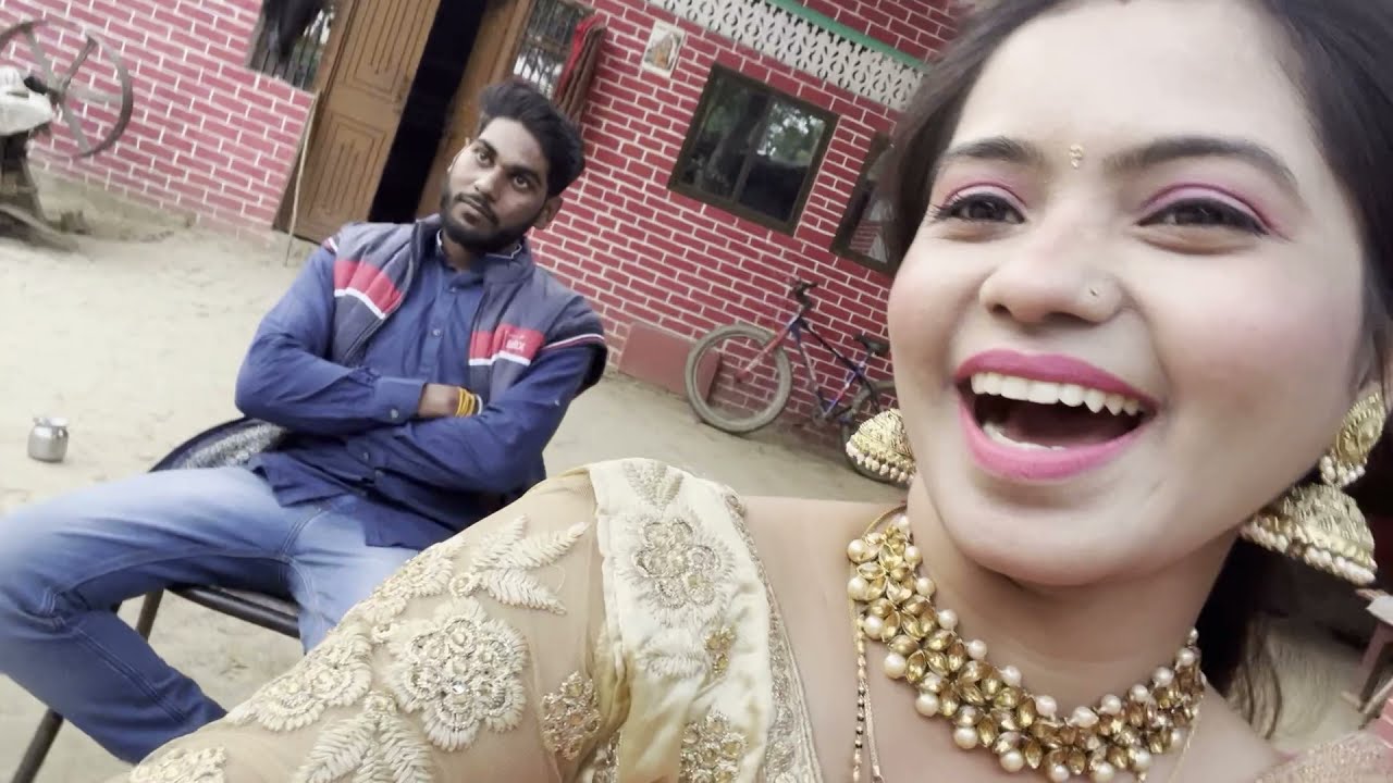 Aaj Iski kat Gayi | Shadi Ka Din | Gaav Ki Shadi