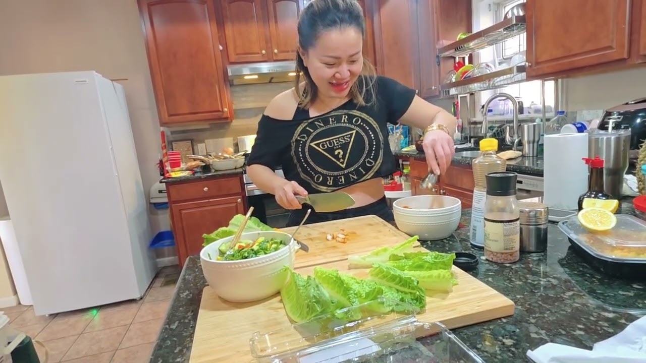 Tuyết thông báo tin cho mùa Tết Vietnam năm nay …