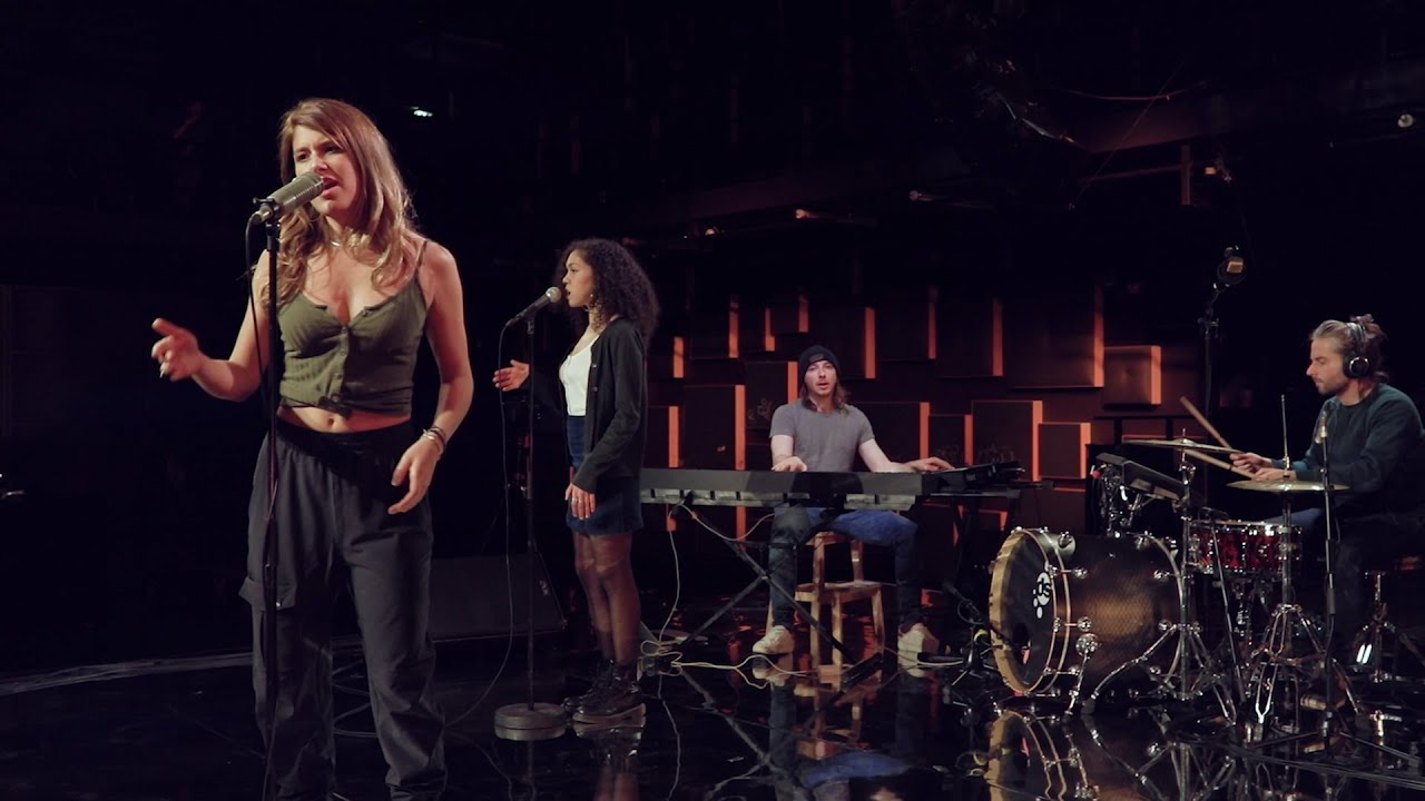Crossroads Sessions 2022 - Ninon
