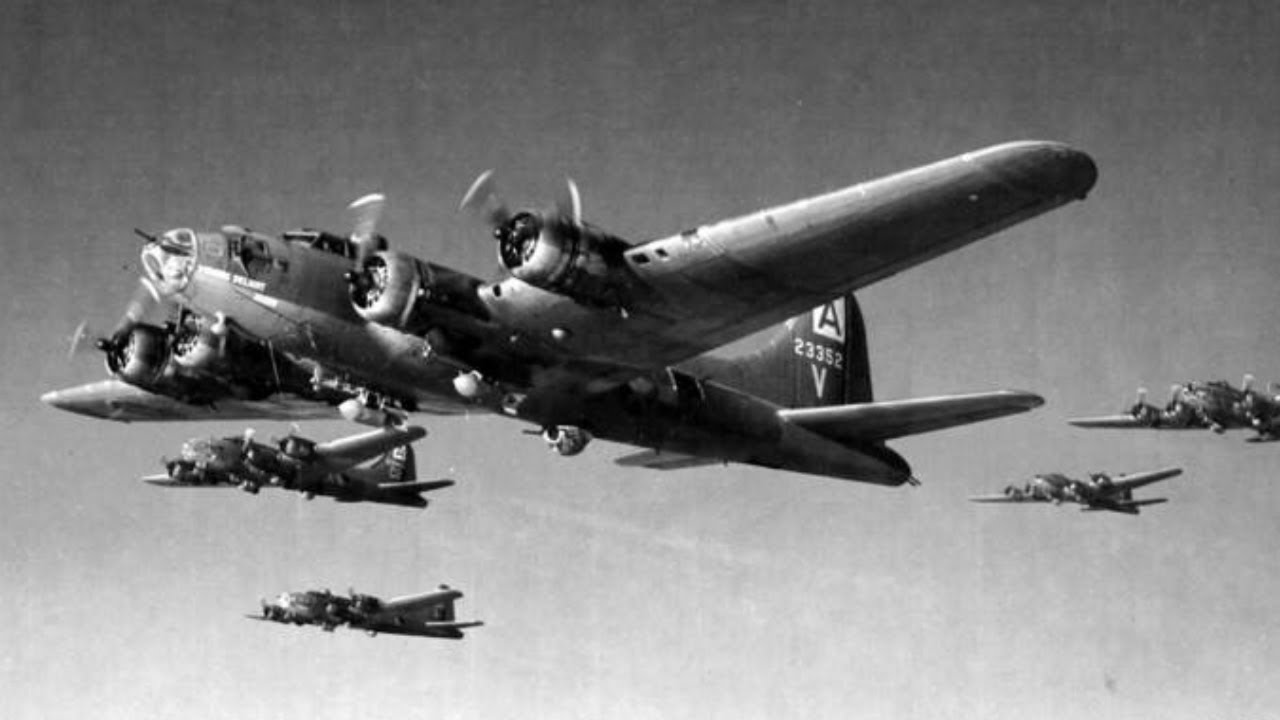 Inżynierowie Luftwaffe badają B-17 i odkrywają, dlaczego 12 karabinów .50 cal ich miażdżyło