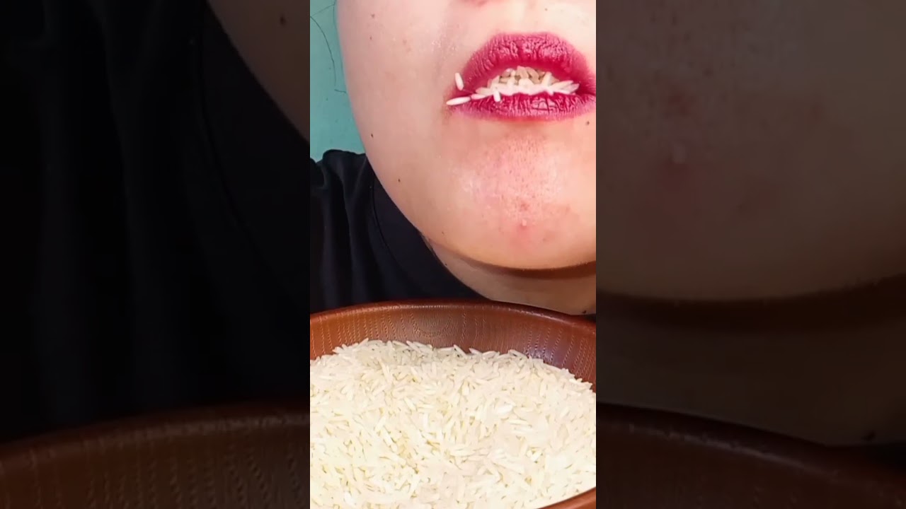 ASMR RAW RICE EATING CLIP
