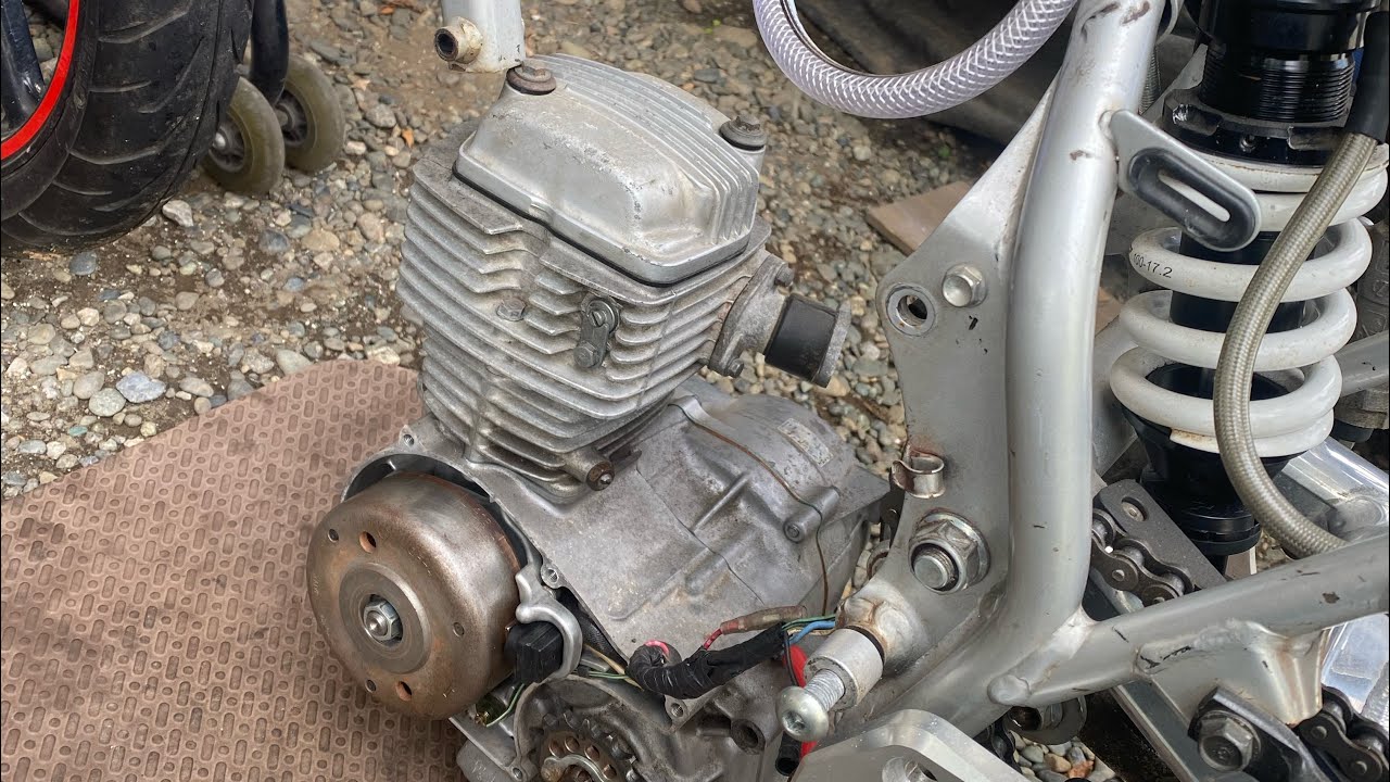 HONDA縦型エンジンオーバーホール腰上バラし