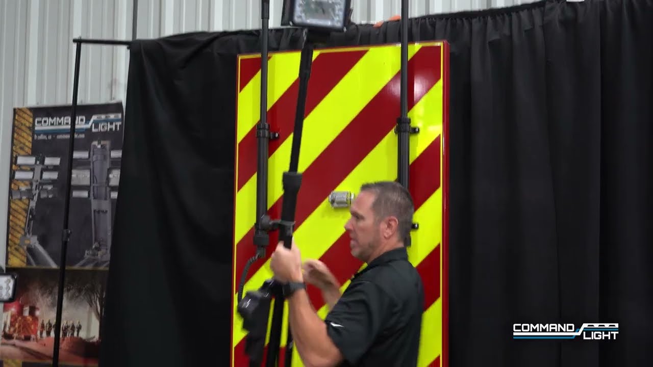 Pole Light Release | Command Light
