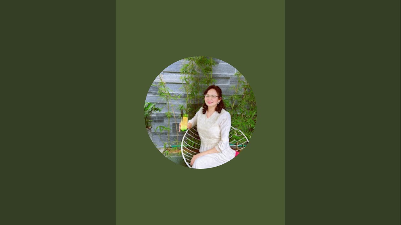 Bà Cúc Vlog đang phát trực tiếp!