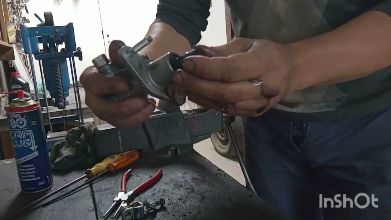 Troca do reparo do atuador do pedal da embreagem - Honda Fit