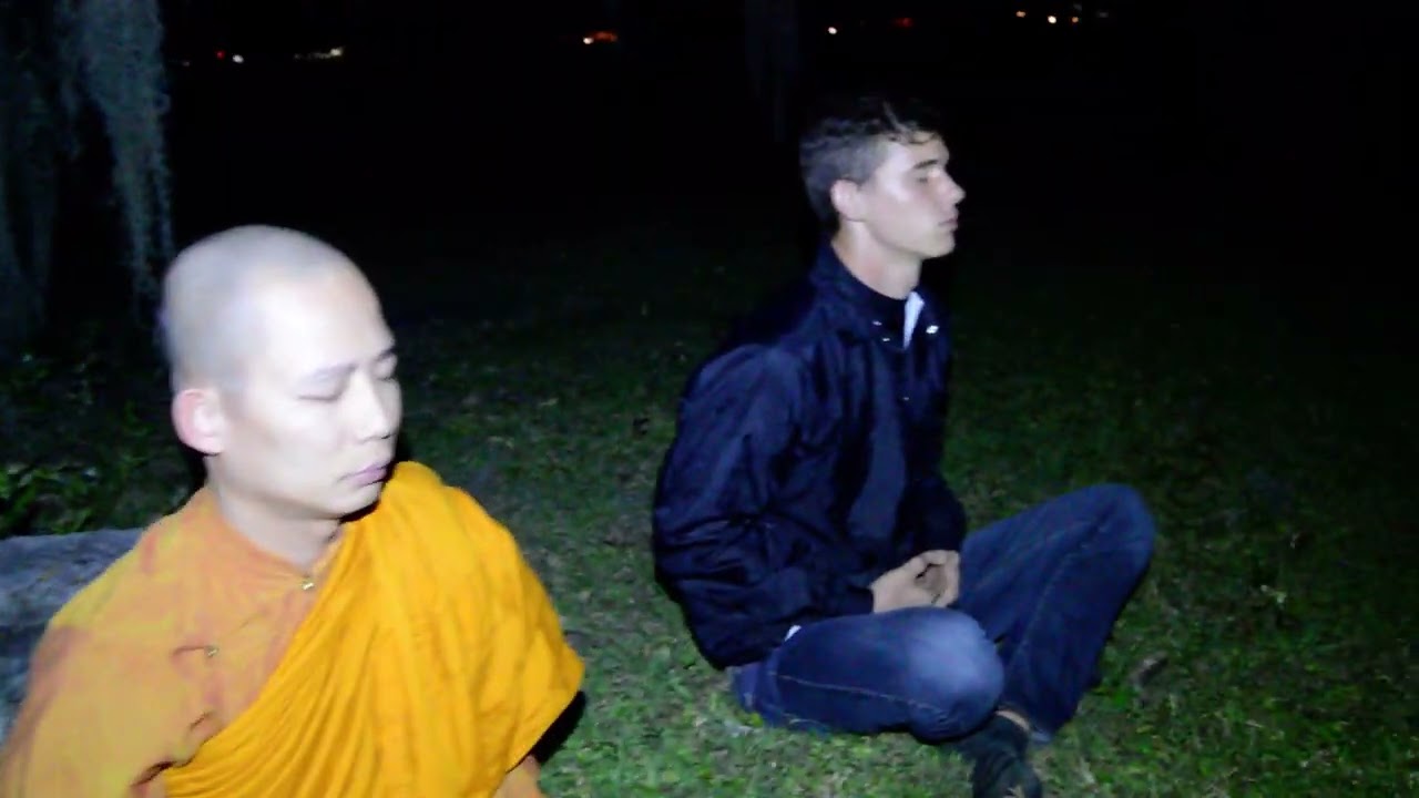 Corpse Death Meditation with students - Maranusati