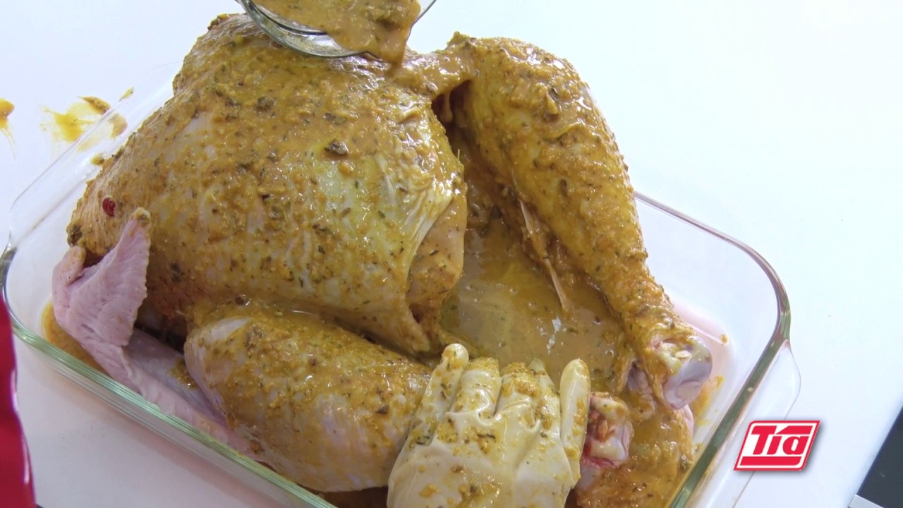 TODO ES MAS FACIL CON TIA (Como preparar un adobo para pavo)