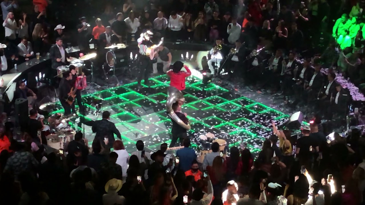 Gerardo Ortiz Recordando A Manuel Live Domo Care