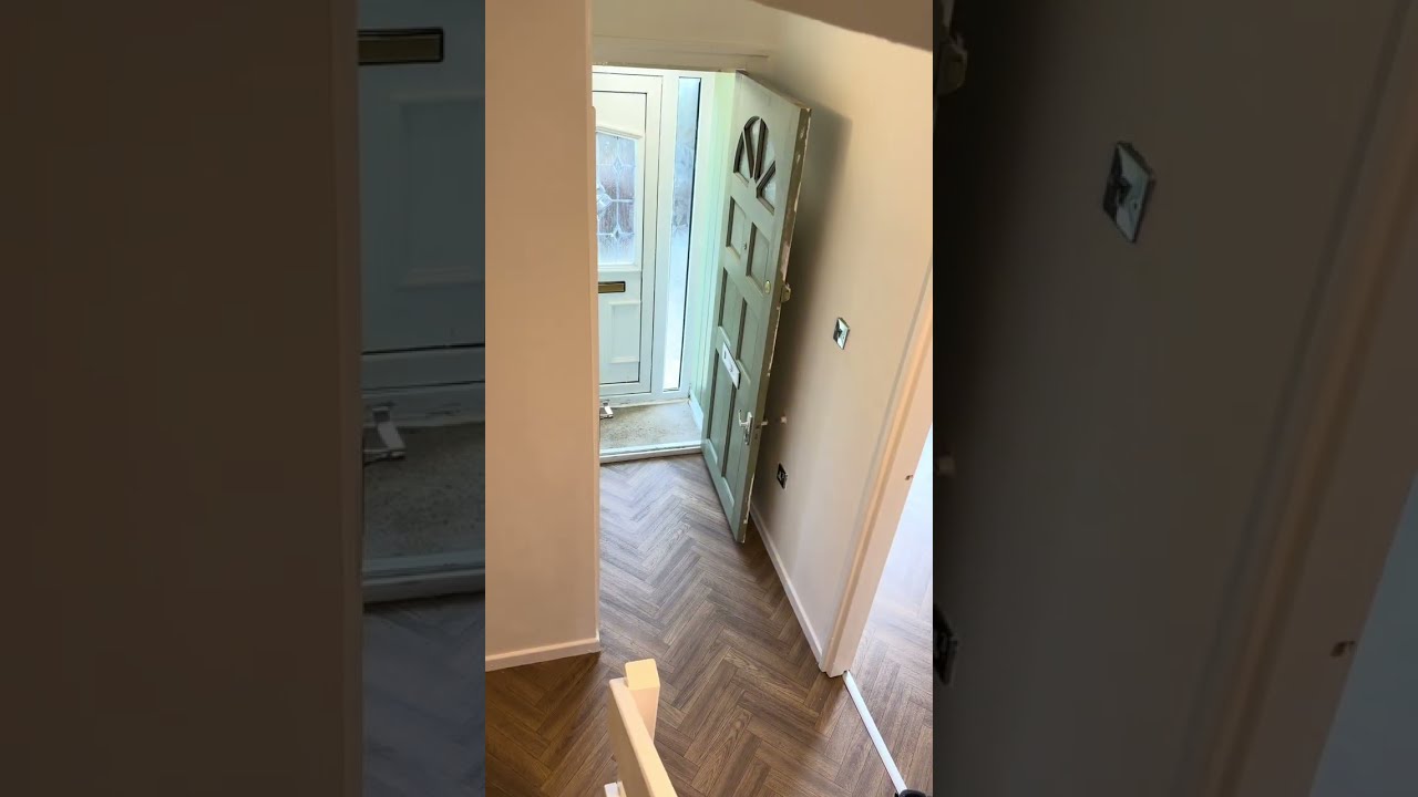 House Tour in Warrington United Kingdom- £1100 2bedroom Terrace House #uk #housetour #vlog 