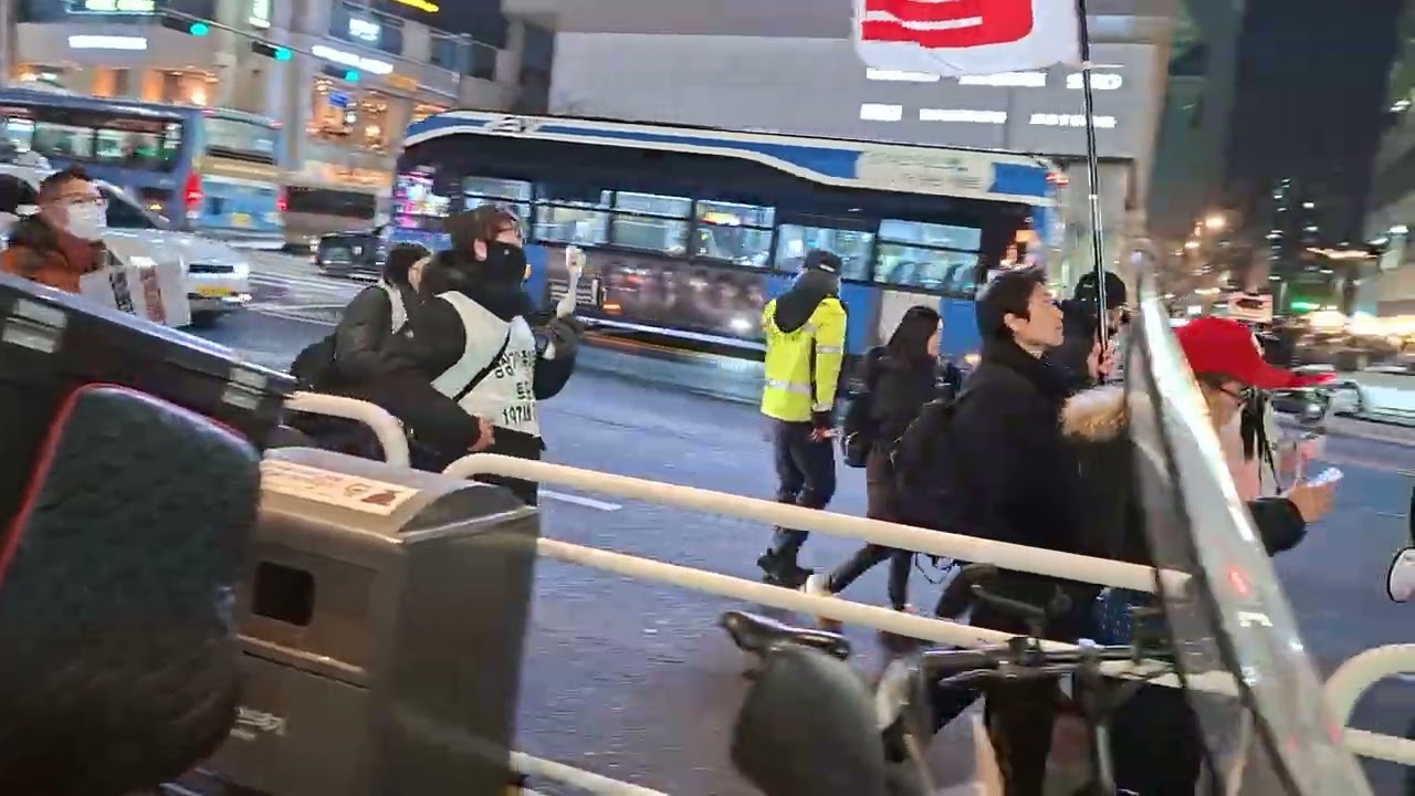 자유청년연합   홍대입구역   거리집회 26년1윌31일