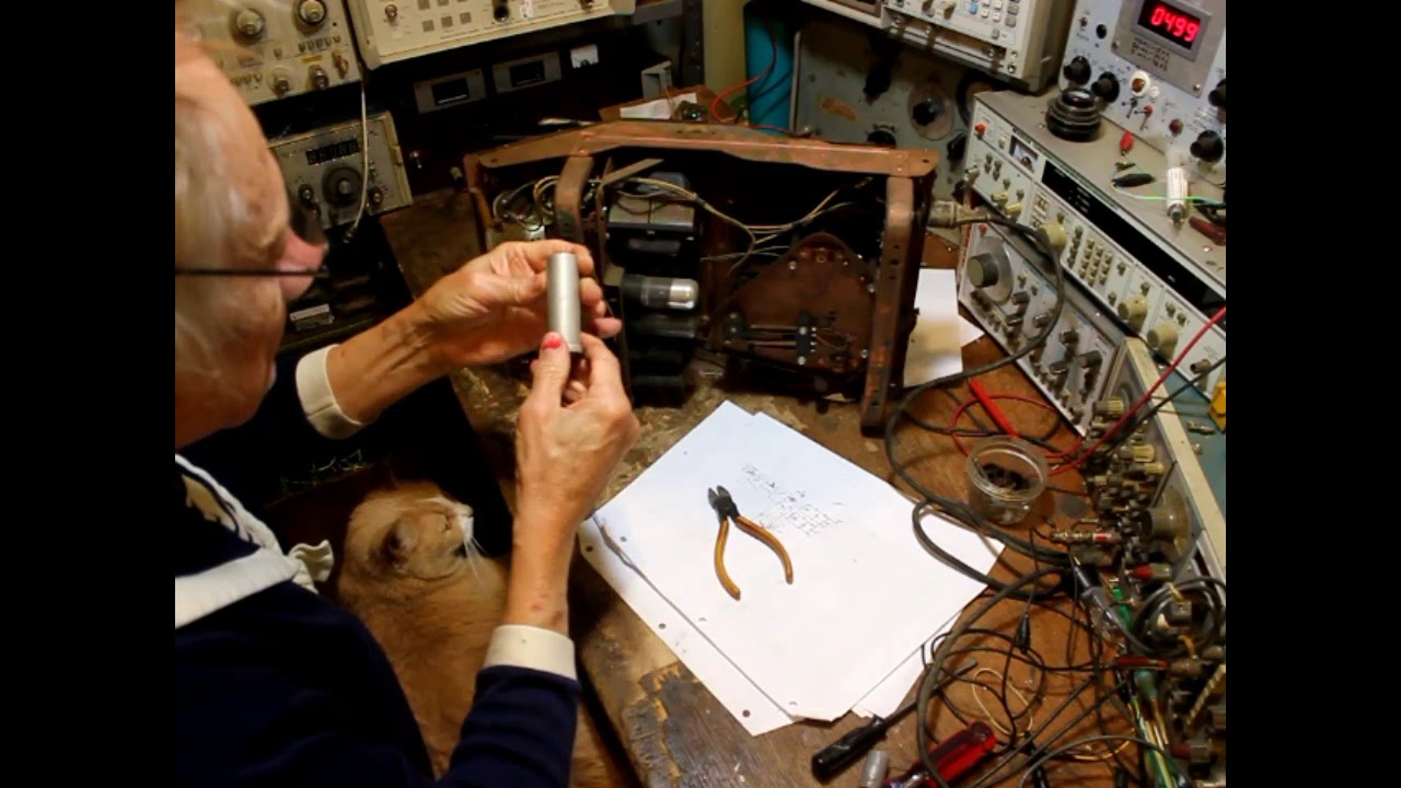 RESTORING A 1940'S WIRE RECORDER