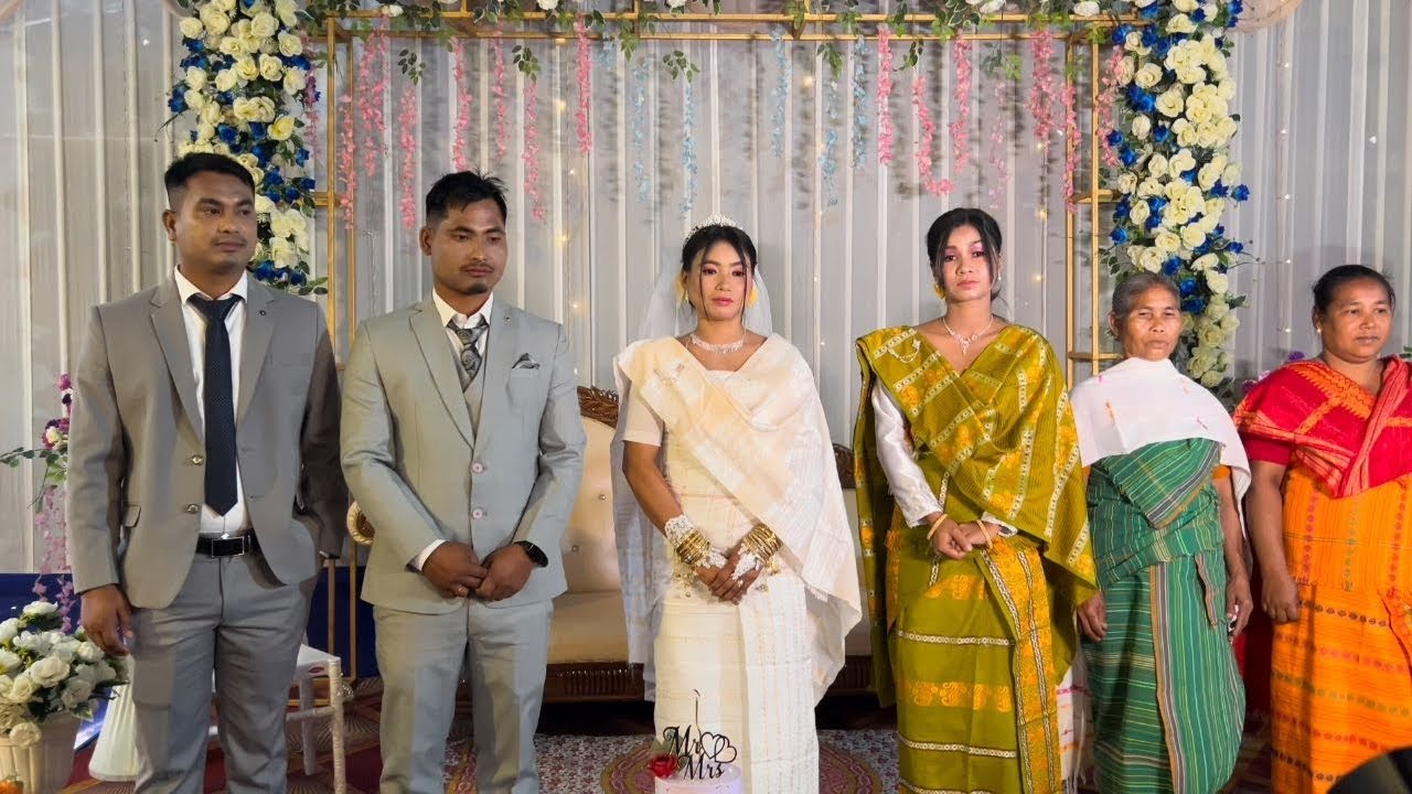 My friend invited me to join his wedding party 
