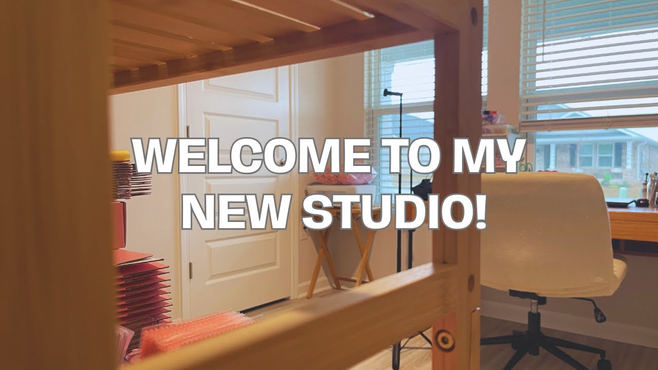 Let’s set up my new studio (✨Studio Tour!✨)