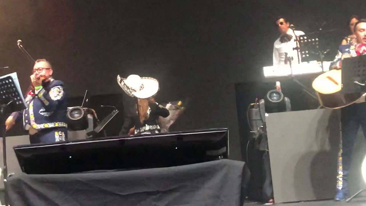 Lucero Acá Entre Nos (Chile 28-09-2019)