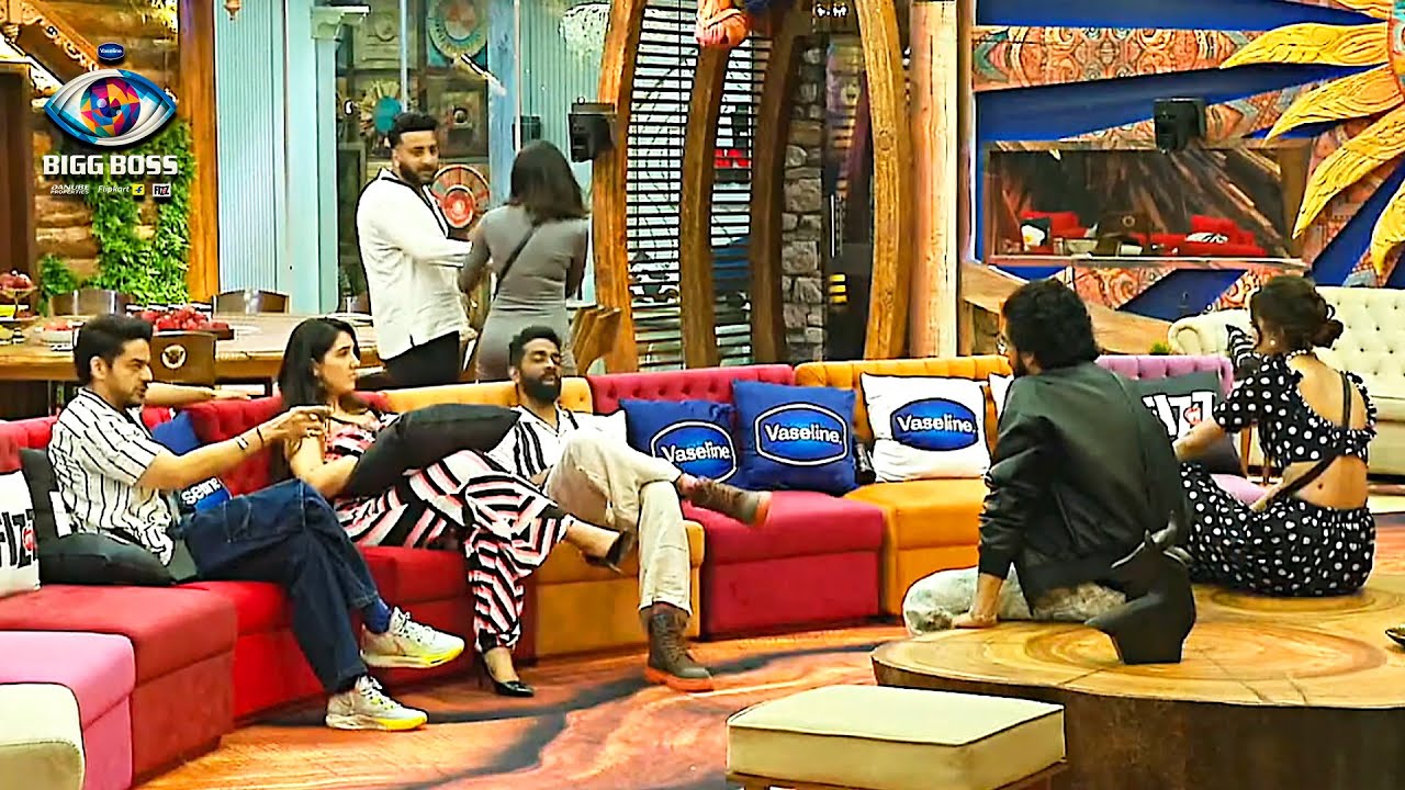 Bigg Boss 19 PROMO | Shehbaz ANGRY | Shehbaz Ne BB Ko Gaurav Ko Winner Banane Par Uthaya SAWAAL