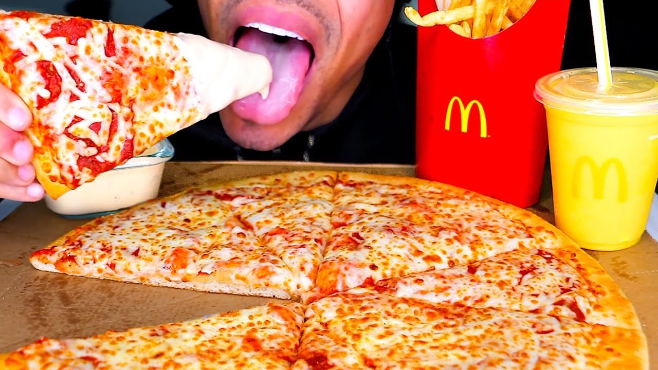 ASMR LITTLE CAESARS CHEESE PIZZA WITH RANCH SAUCE *BIG BITES* EATING SHOW MOUTH SOUNDS JERRY MUKBANG
