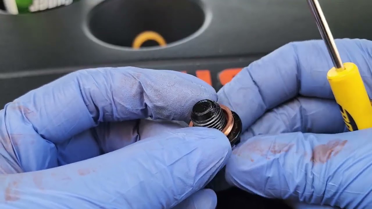 Nissan Altima 2.5L (oil change)2019-2025