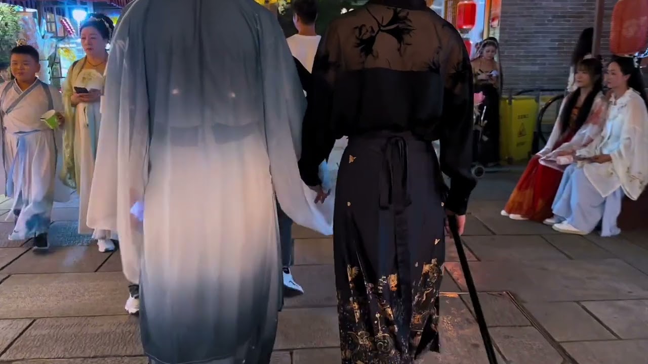 青山不改 ，绿水长流，后会有期。