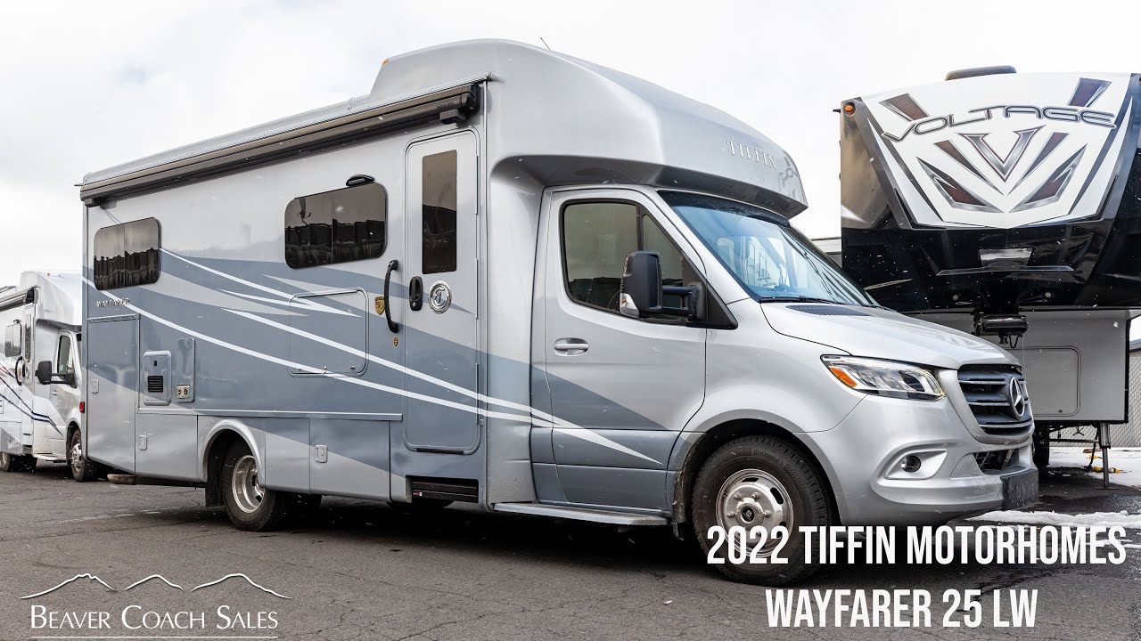 2022 Tiffin Motorhomes Wayfarer 25 LW - Luxury Class C RV