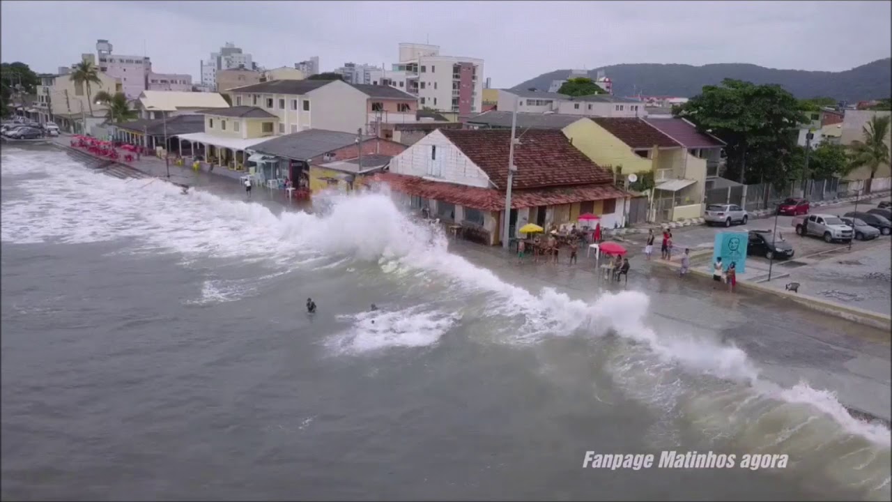 Mar de ressaca em Matinhos; assista!
