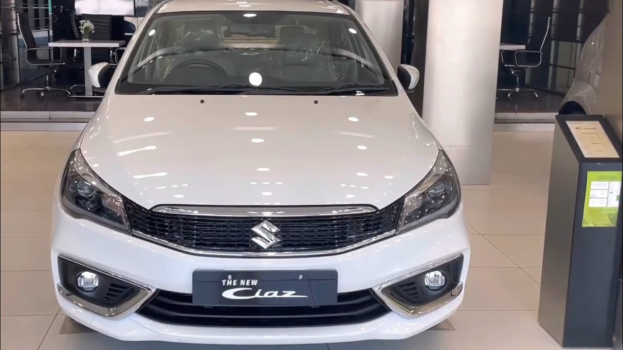 Suzuki Ciaz Alpha 1.5 MT Smart Hybrid 2025 Detailed Review