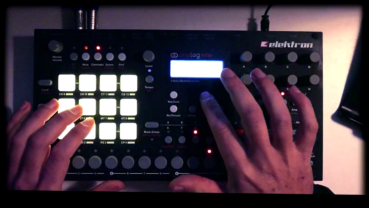 Analog Rytm  (improvised Techno) No talking. Raw sound