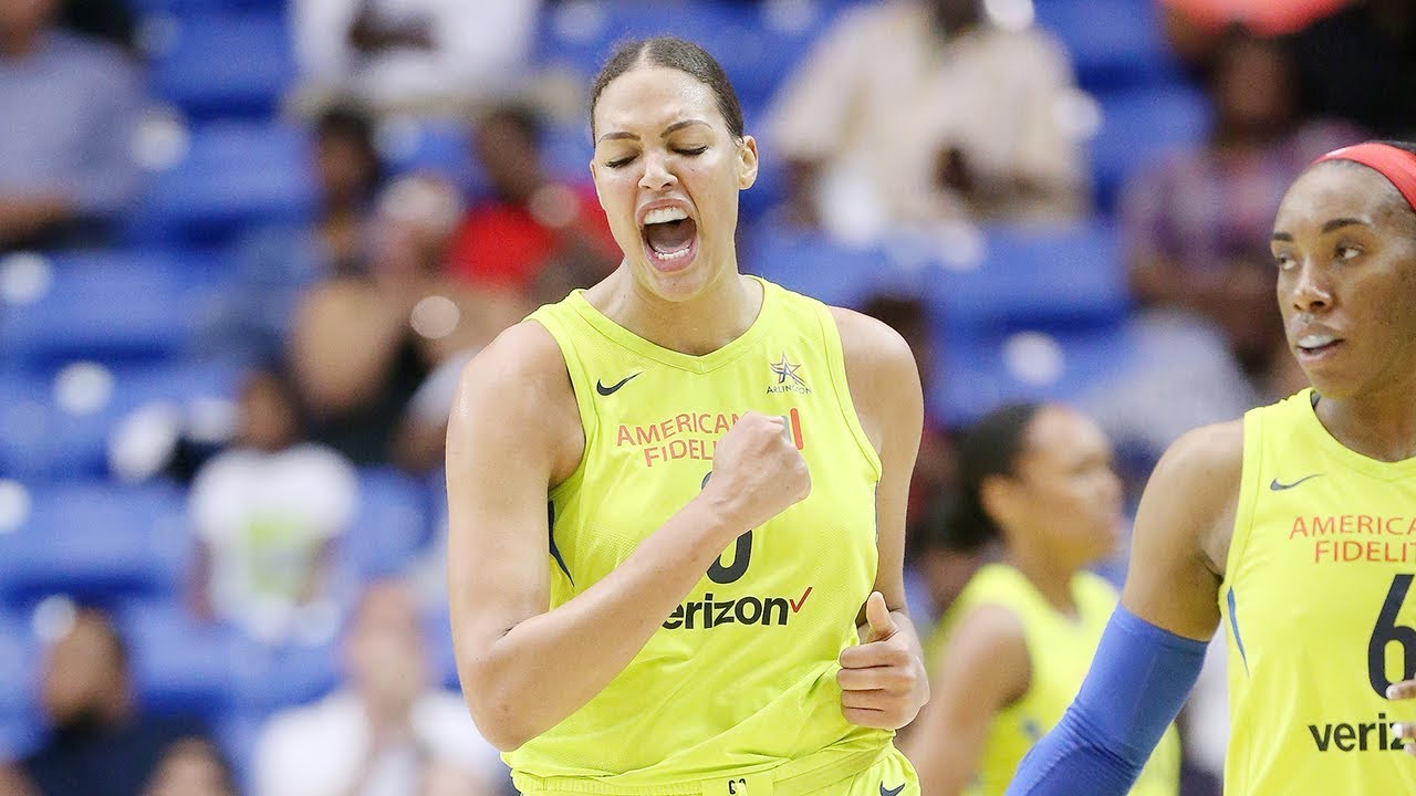 Best of Liz Cambage's 2018 Season