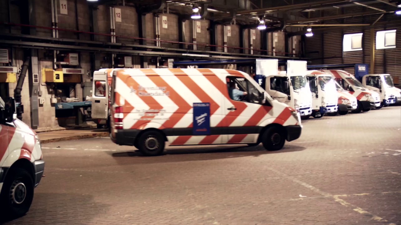 Mercedes-Benz Sprinter and The Evening Standard: Delivering the News