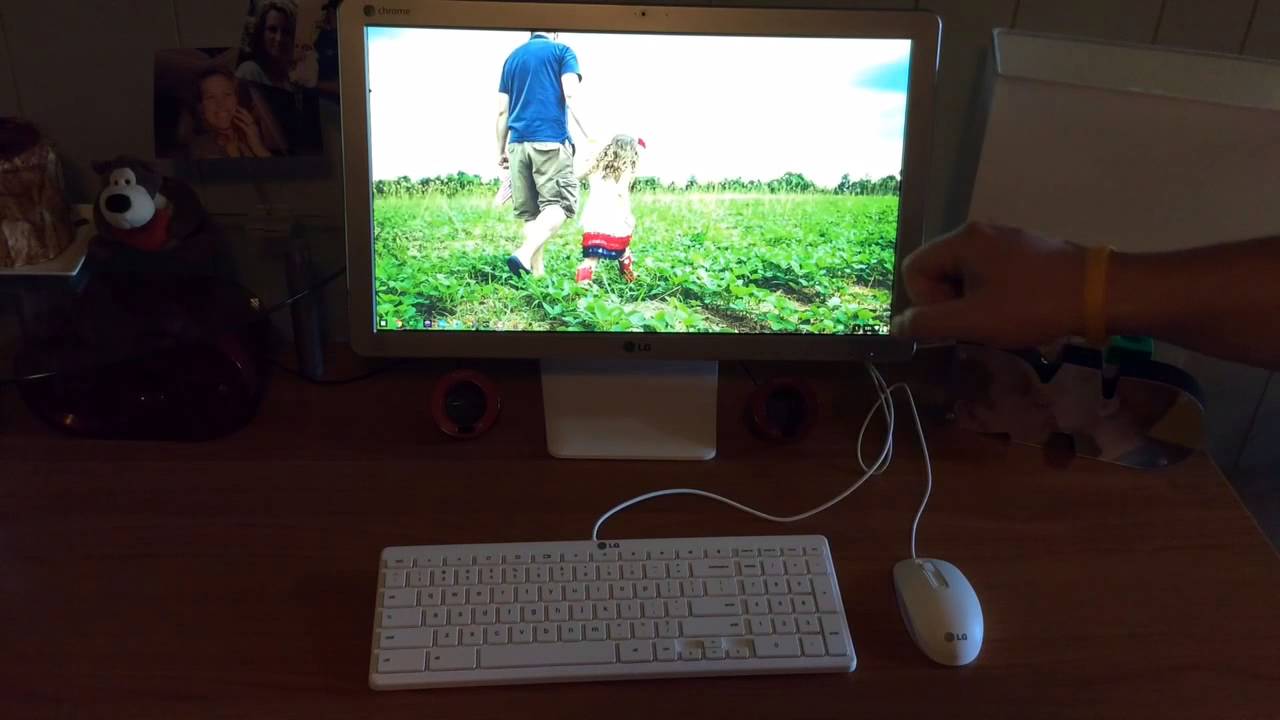 LG Chromebase Review