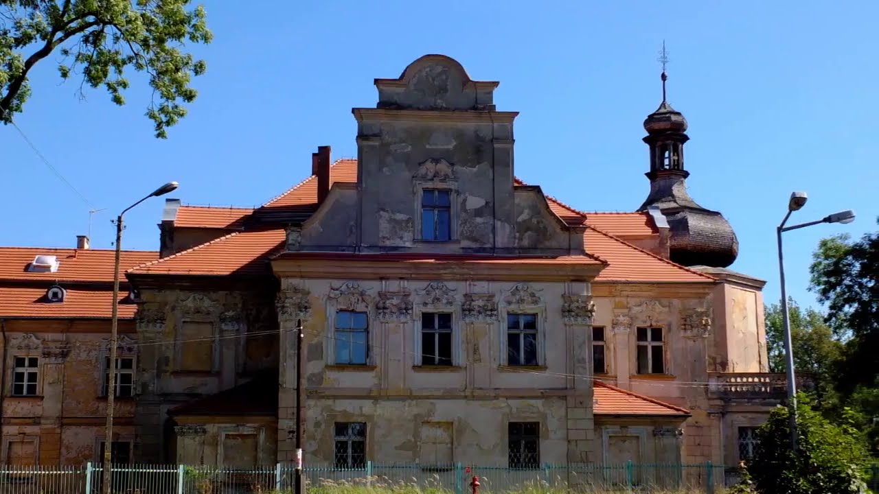 Pałac w Turawie. Prawda o jego sprzedaży w wywiadzie z Wójtem Gminy Turawa Waldemarem KAMPA