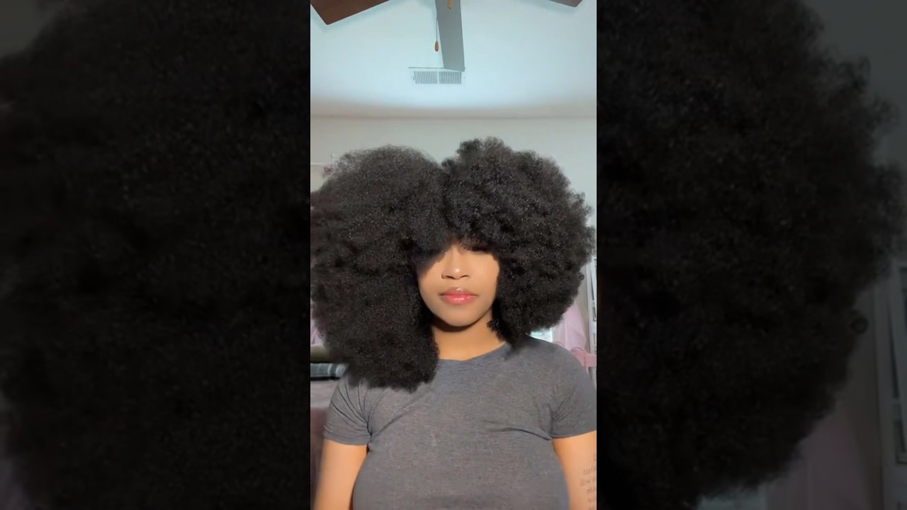 Stretching my afro 