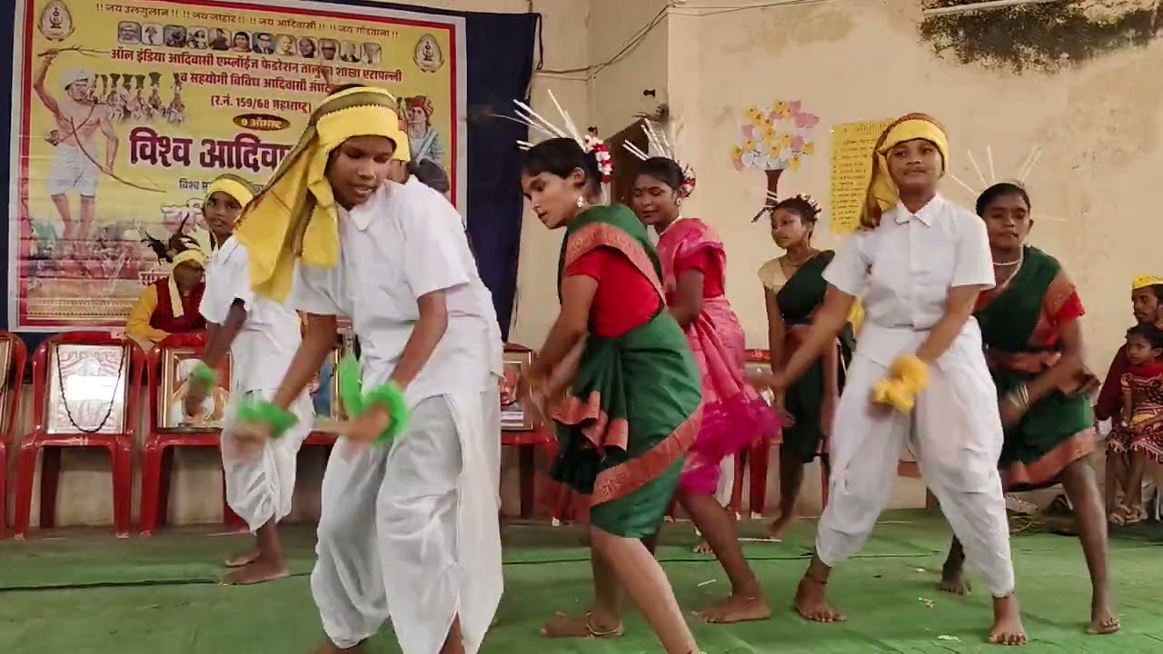 हम तो आदिवासी.......#viral #dance #likeandsubscribe #gondisongs 