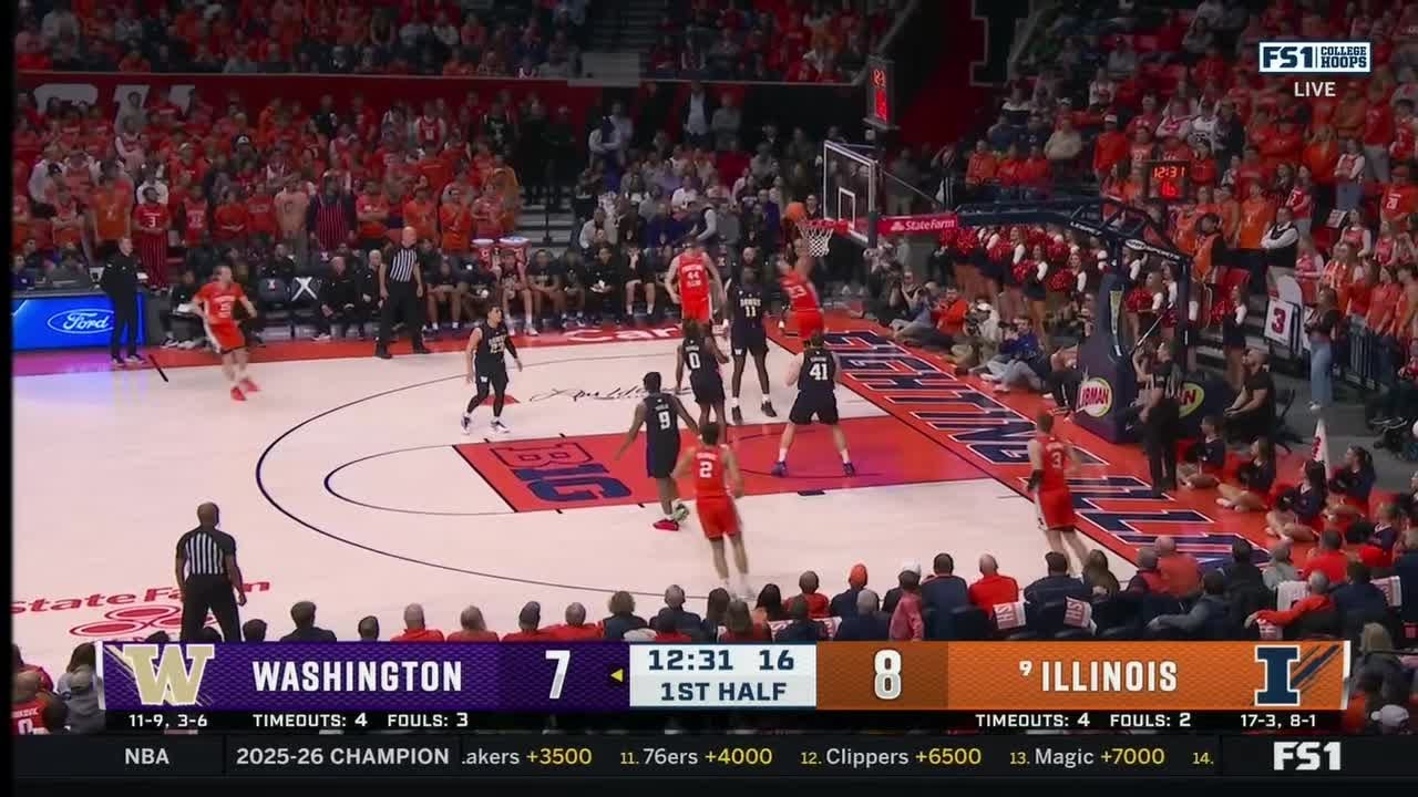 Keaton Wagler Makes it a 10-0 Run vs. Washington | Illinois Men's Basketball