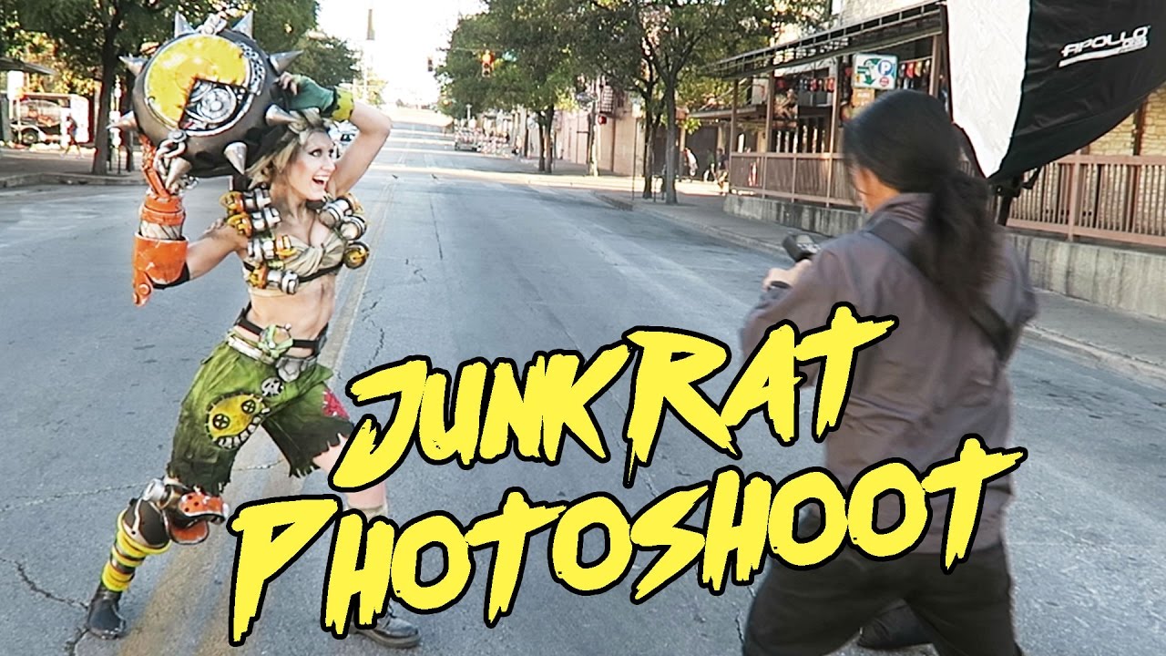 Junkrat in REAL LIFE! Cosplay Photoshoot [Overwatch]
