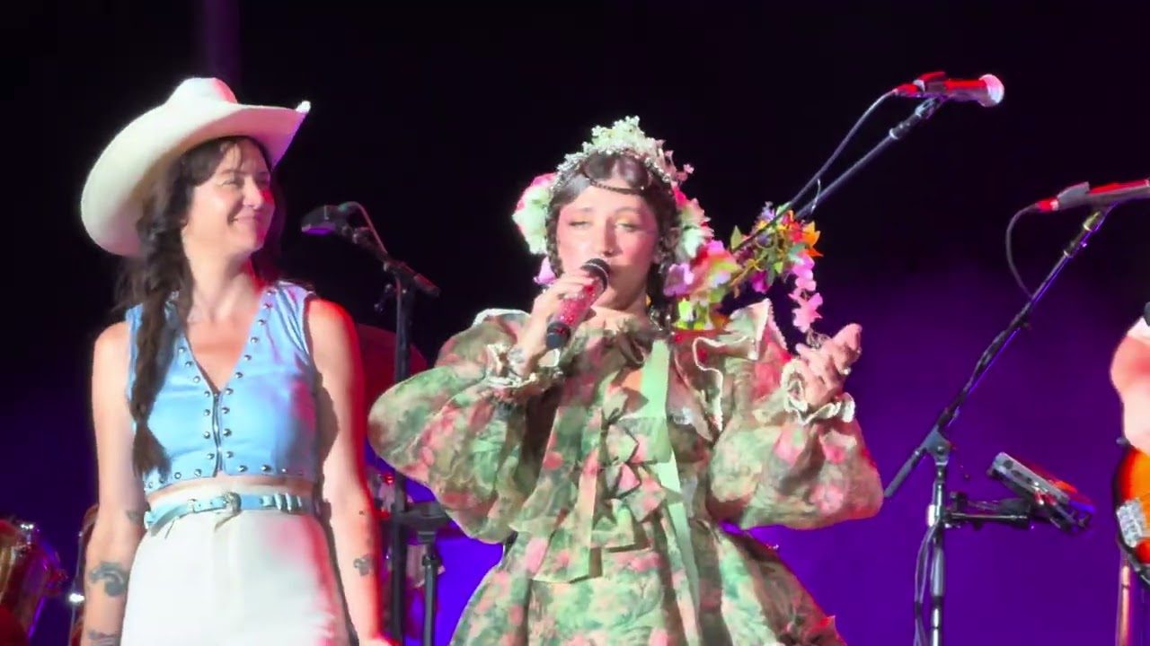 “Lesson In Leavin’” performed by Sierra Ferrell & Nikki Lane at Firefly Distillery on September 13
