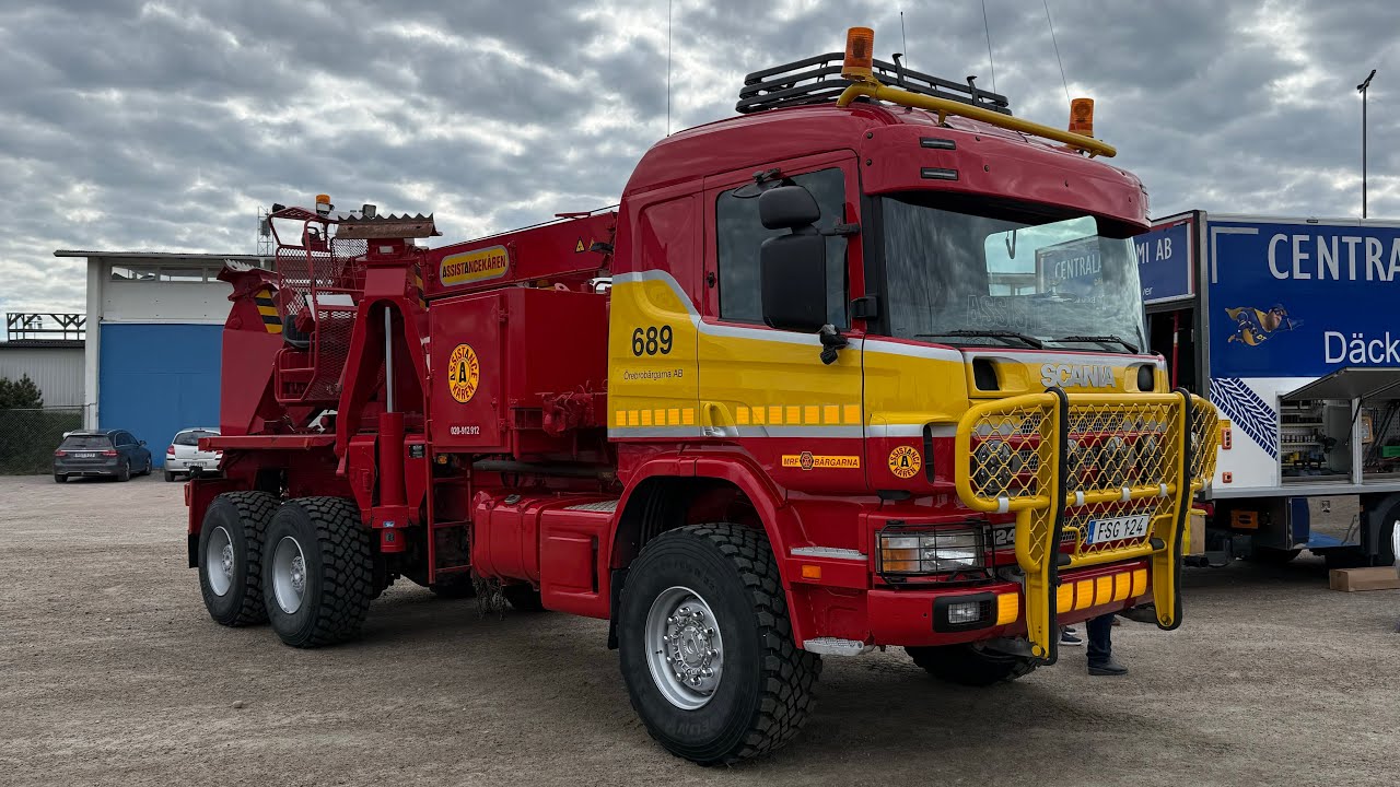 1999 Scania P124 6x6 (Interior)