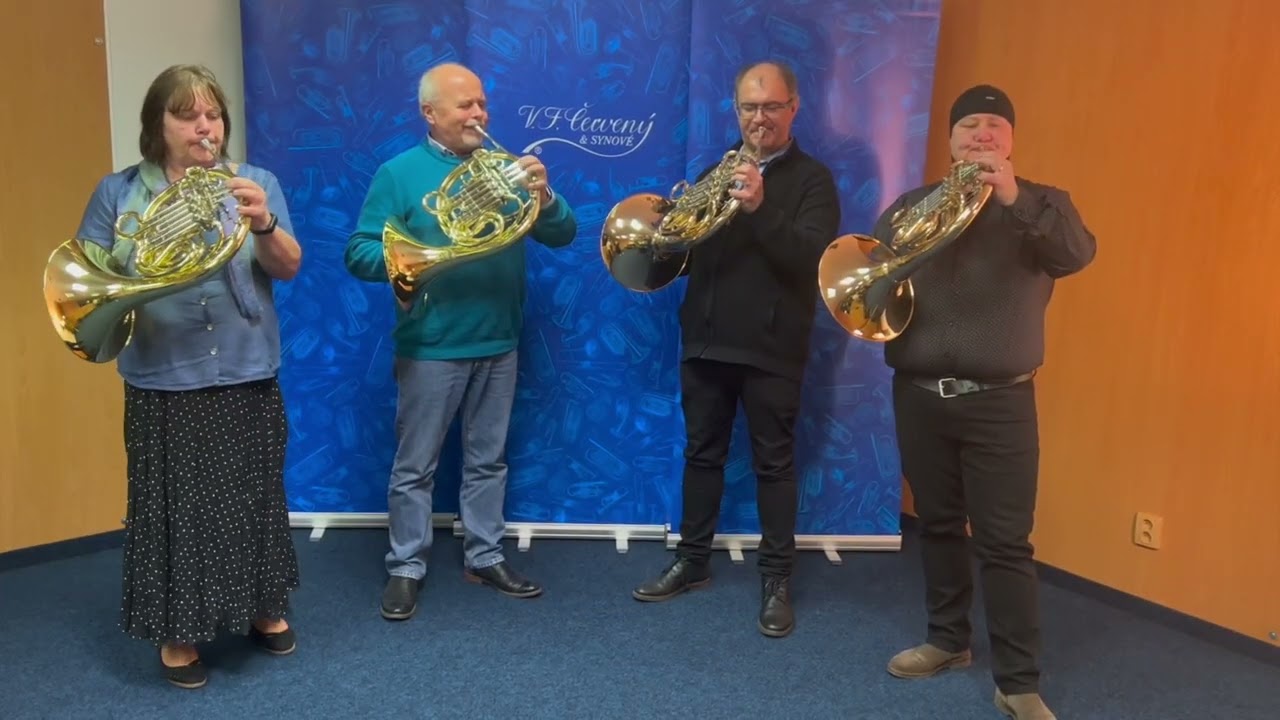Review of V.F. Červen&yacute; CHR 781D French horn by Zuzana Rzounkov&aacute;