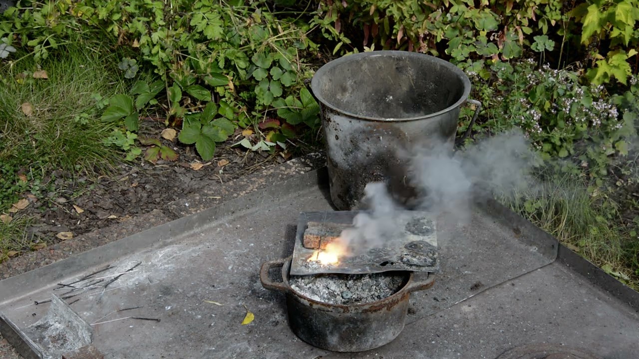 Neodymium + potassium nitrate (Nd + KNO3 ) reaction