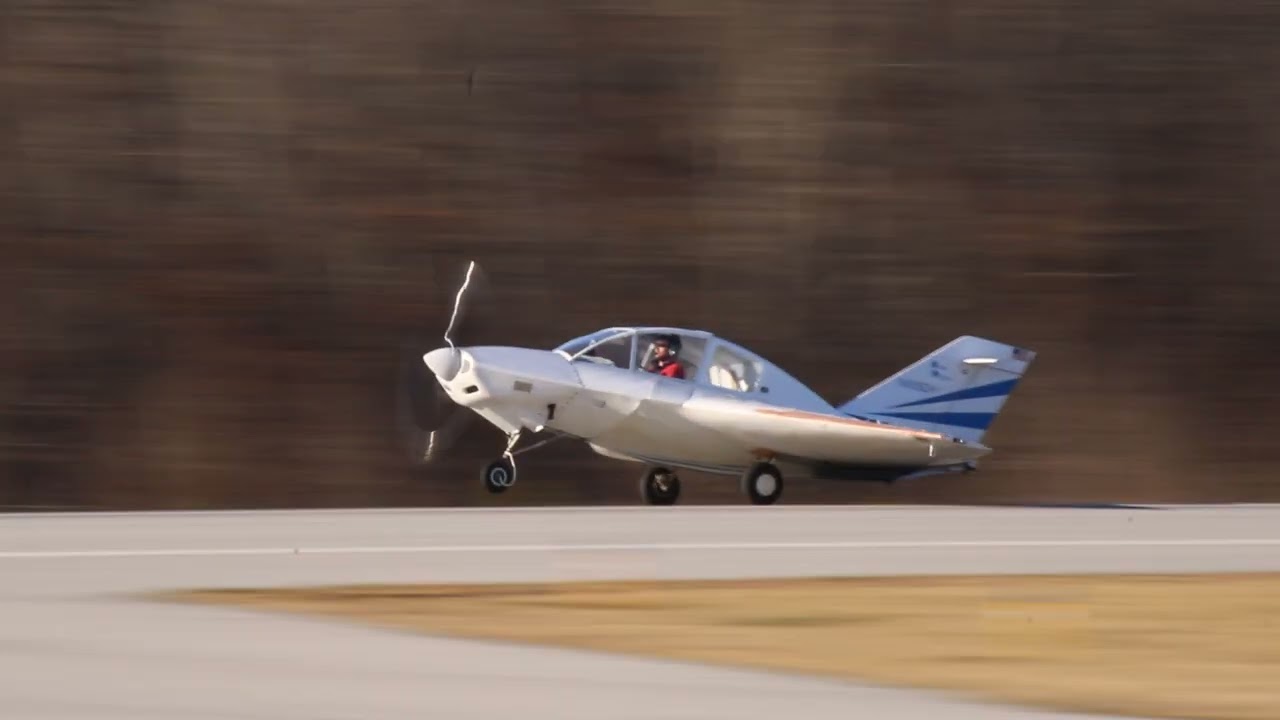 Rotary Dyke Delta so so landing with gentle nose wheel bounce.
