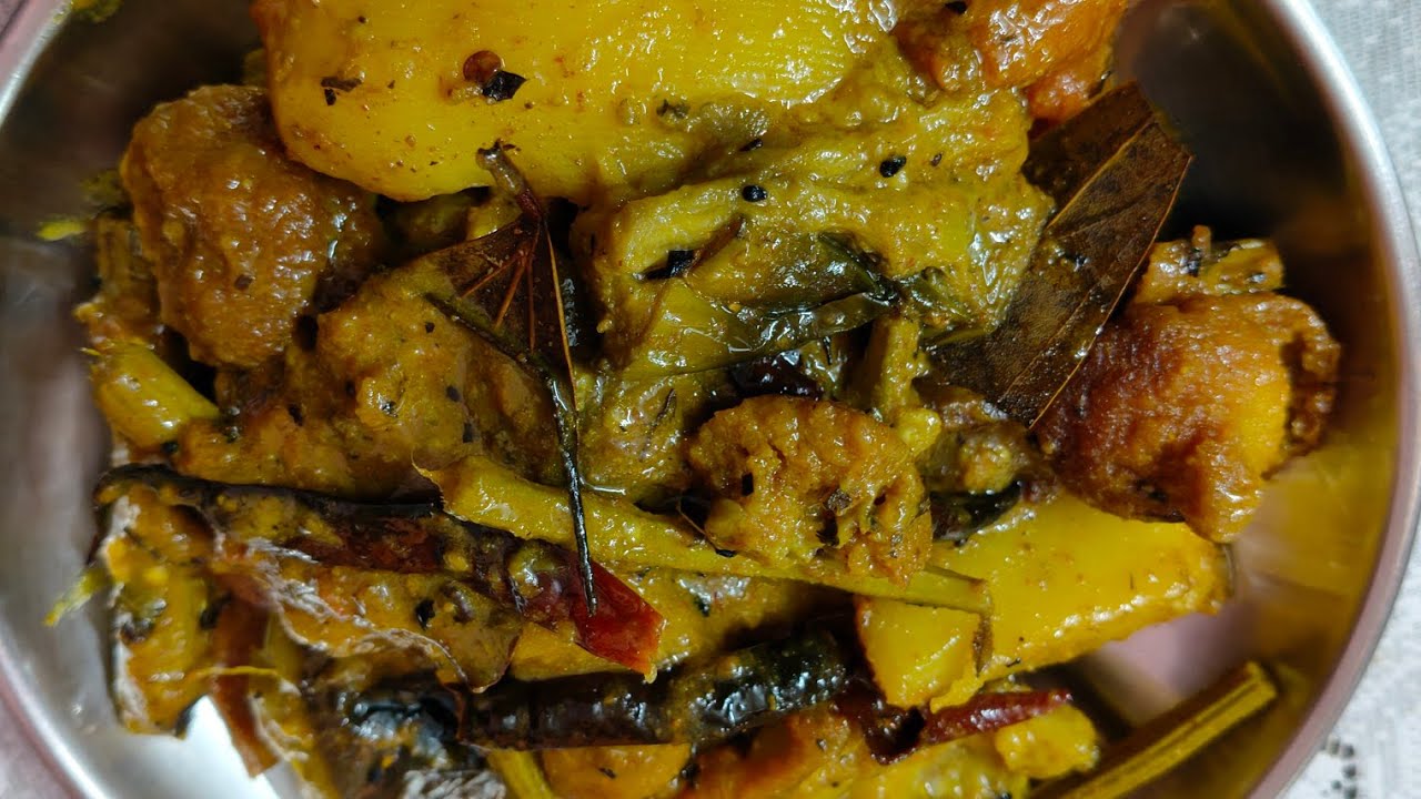 Neem Begun ghanta Recipe এইভাবে রান্না করলে গরম ভাতে সবাই চেটে পুটে খেতে বাধ্য হবে  Village cooking 
