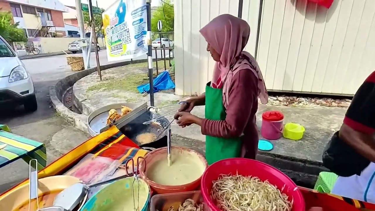 Cucur Udang Pak Omar...